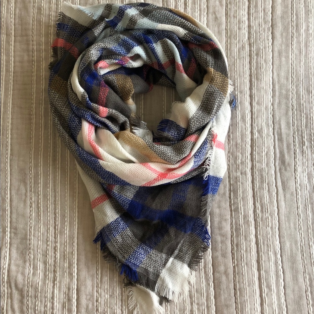 Blanket Scarf OS Blue/White/Pink